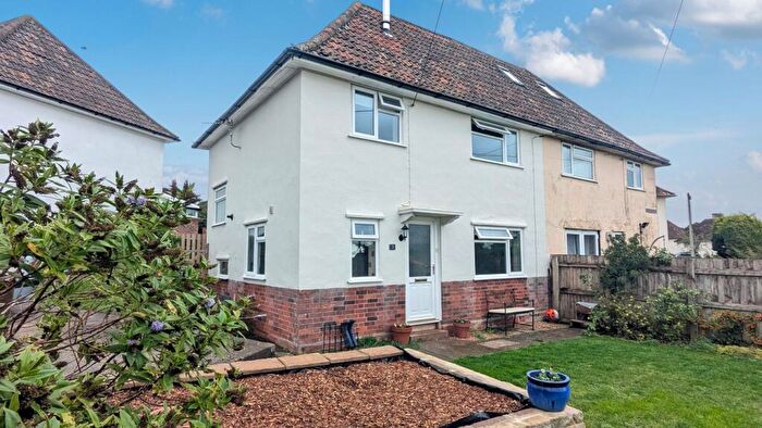 3 Bedroom Semi-Detached House For Sale In Everett Close, Wells, BA5