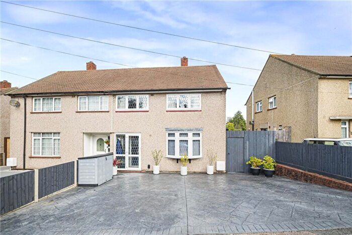 3 Bedroom Semi Detached House For Sale In Chorley Wood Crescent, St Pauls Cray, Kent, BR5