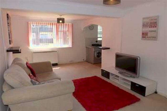 1 Bedroom Flat To Rent In Beaulieu Court, Waterlooville, PO8