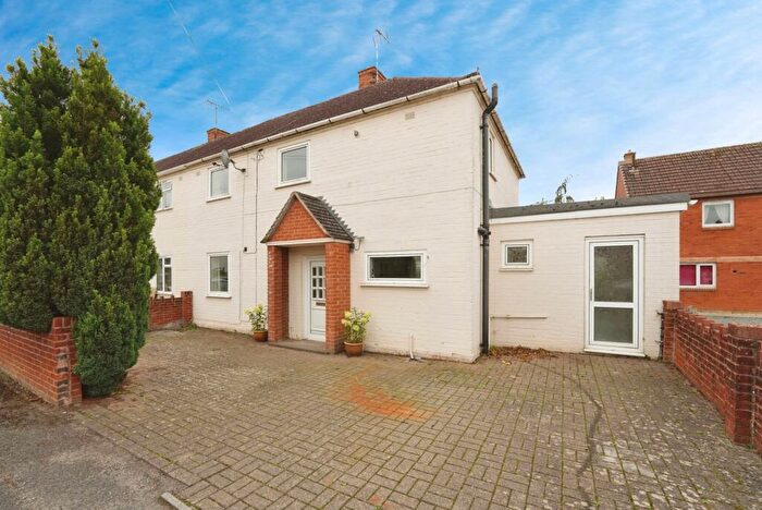 3 Bedroom Semi-Detached House For Sale In New Barn Close, Cheltenham, Gloucestershire, GL52