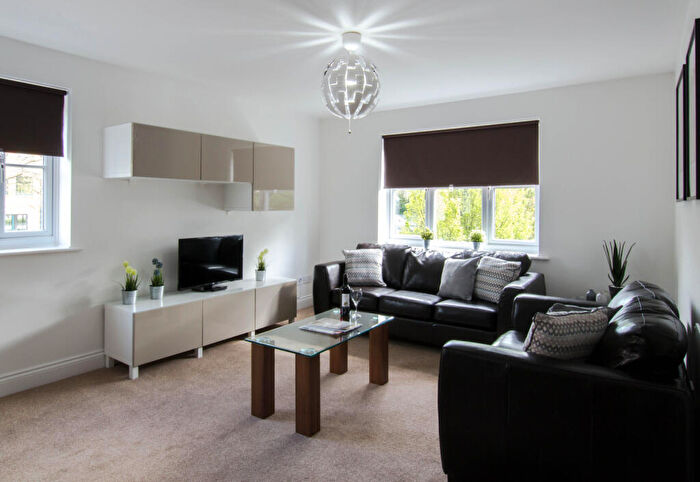 2 Bedroom Flat To Rent In Town Mead, West Green, Crawley, RH11