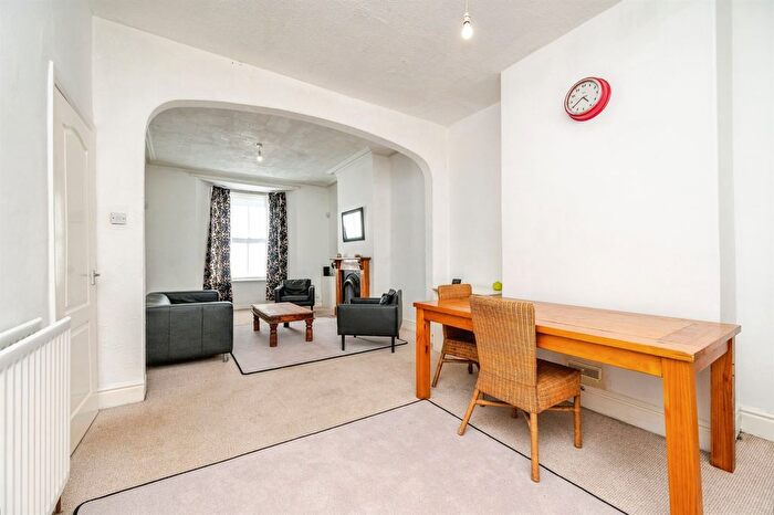 3 Bedroom Terraced House For Sale In Park Road, Hockley, Birmingham, B18