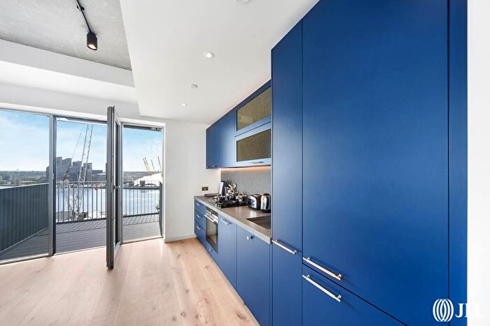 1 Bedroom Flat To Rent In Rendel House, Goodluck Hope Walk, E14