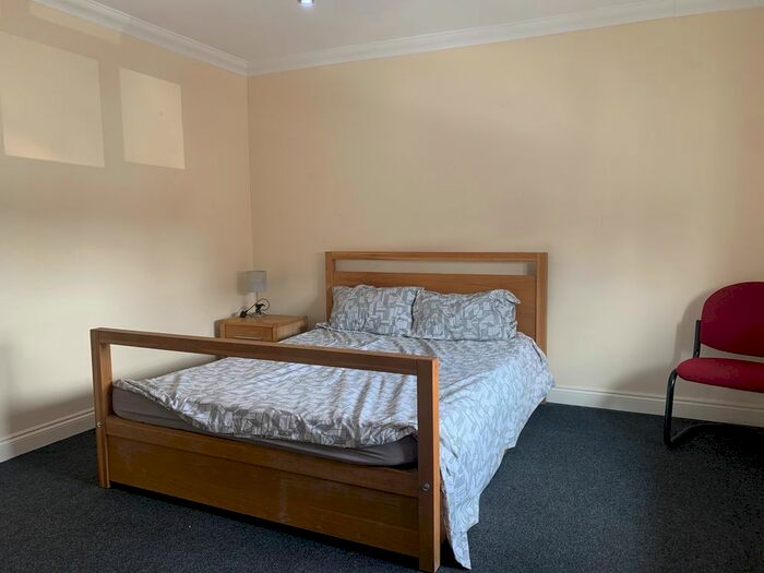 1 Bedroom Property To Rent In High Street, Peterborough, PE2