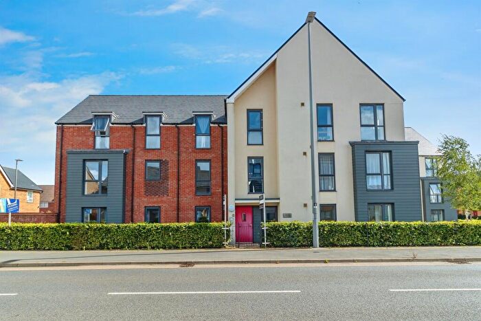 2 Bedroom Flat For Sale In Newport Road, Brooklands, Milton Keynes, MK10
