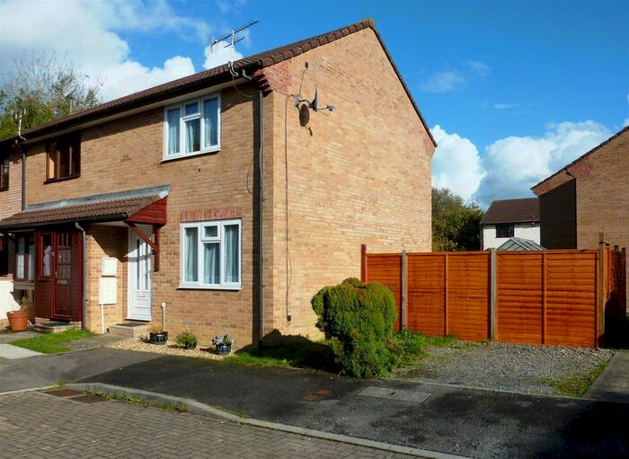 2 Bedroom Semi-Detached House To Rent In Hornbeam Hollow, Roundswell, Barnstaple, EX31