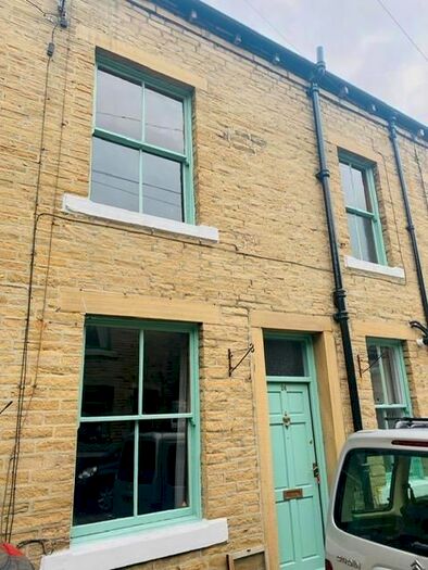2 Bedroom Property To Rent In Sackville Street, Heptonstall, Hebden Bridge, HX7