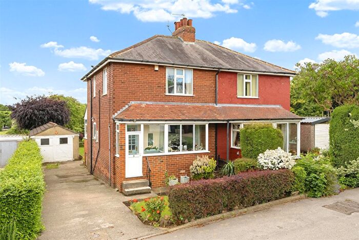 3 Bedroom Semi-Detached House For Sale In Park Mount, Pool In Wharfedale, LS21