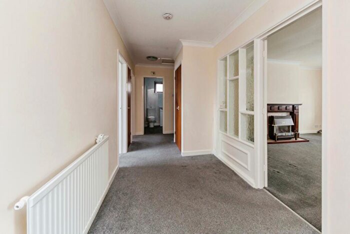 2 Bedroom Bungalow For Sale In Delamere Rise, Winsford, Cheshire, CW7