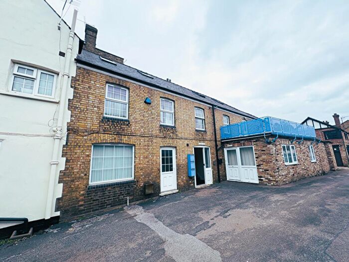1 Bedroom Apartment To Rent In High Street, March, PE15