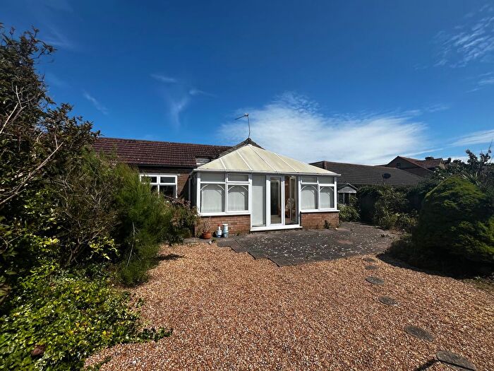 3 Bedroom Bungalow For Sale In Lade Fort Crescent, Lydd, TN29