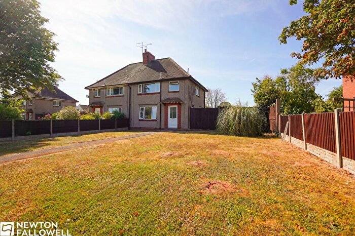 3 Bedroom Semi-Detached House To Rent In Retford Road, Woodbeck, DN22