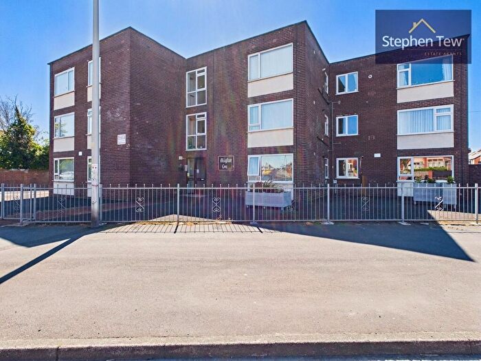 1 Bedroom Flat For Sale In Park Road, Mayfair Court, FY1