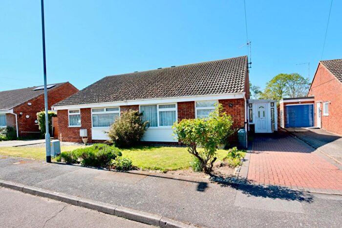2 Bedroom Semi-Detached Bungalow For Sale In Evans Close, Brampton, Huntingdon, PE28