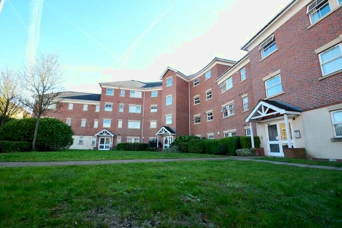 1 Bedroom Flat To Rent In Morton Close, Hillingdon, UB8