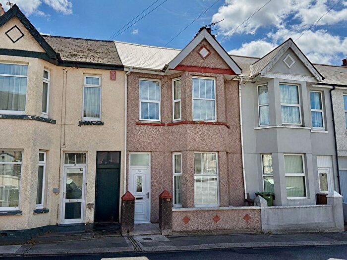 3 Bedroom Terraced House For Sale In St. Georges Avenue, Peverell, Plymouth. Stylish Period Family Home, Sought-after Peverell, Sunny South-facing Garden., PL2