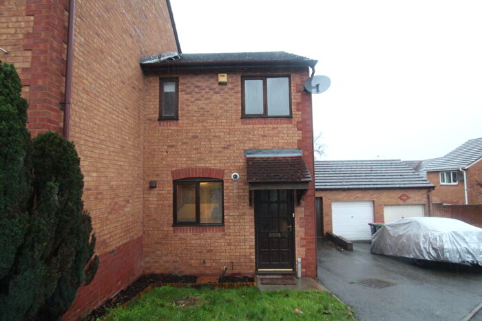 2 Bedroom House To Rent In Foxwood Road, Birchmoor, B78