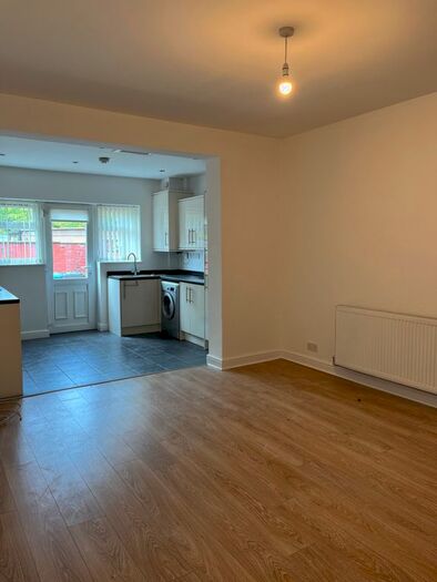 2 Bedroom Terraced House To Rent In Shaftsbury Road, Swinton, M27