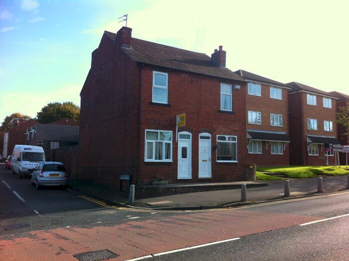 2 Bedroom Terraced House To Rent In Long Lane, Halesowen B62