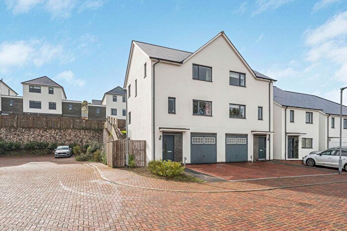 3 Bedroom Semi-detached House For Sale In Boundary Close, St. Austell, PL25