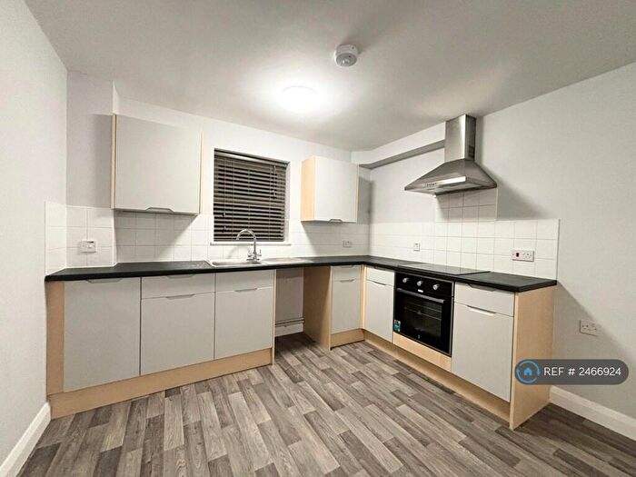 2 Bedroom Flat To Rent In Palace Close, Shepshed, Loughborough, LE12