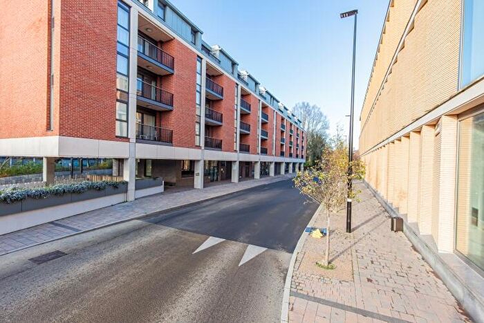 1 Bedroom Apartment To Rent In Mill Stream House, Oxford City, OX1