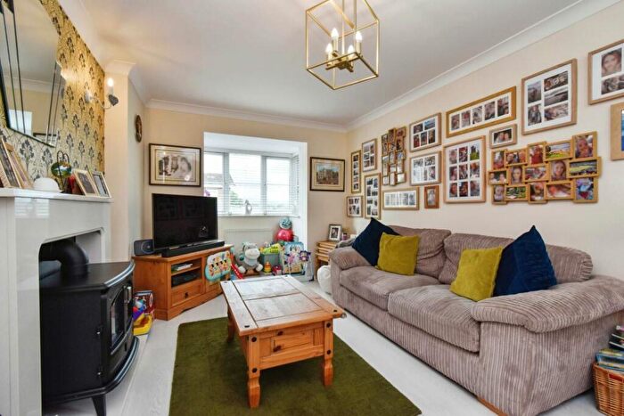 4 Bedroom Detached House For Sale In Parc Fferws, Ammanford, SA18