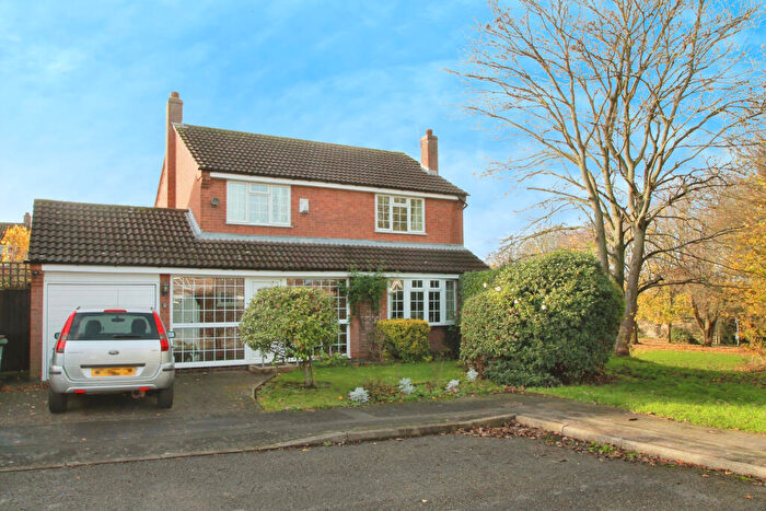 4 Bedroom Detached House For Sale In Grange Close, Glenfield, Leicester, Leicestershire, LE3