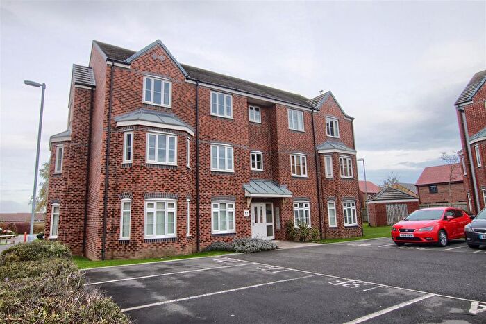 2 Bedroom Flat For Sale In Scholars Rise, Middlesbrough, TS4
