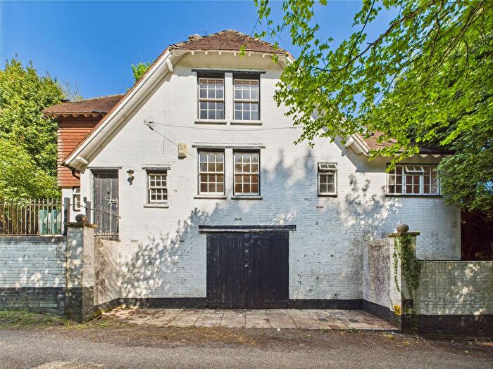 3 Bedroom Detached House For Sale In Five Ashes, Mayfield, TN20