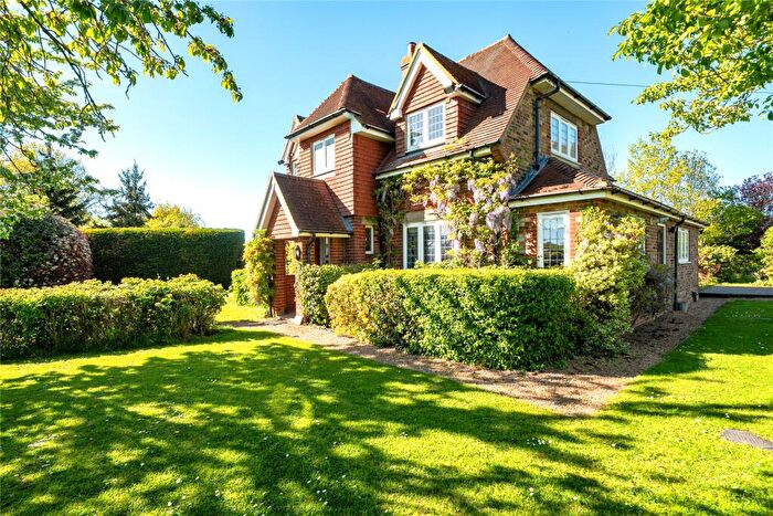 4 Bedroom Detached House For Sale In Grove Heath Road, Ripley, Surrey, GU23