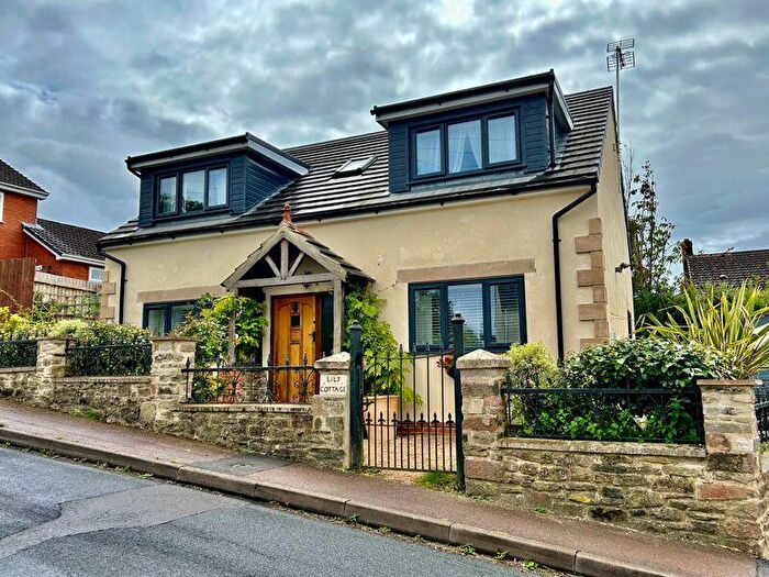 3 Bedroom Detached House For Sale In Stag Hill, Yorkley, GL15