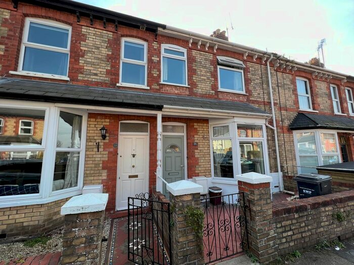 3 Bedroom Property To Rent In Cyril Street West, Taunton, TA2