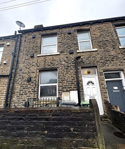 1 Bedroom Block Of Apartments For Sale In New Hey Road, Huddersfield, HD3