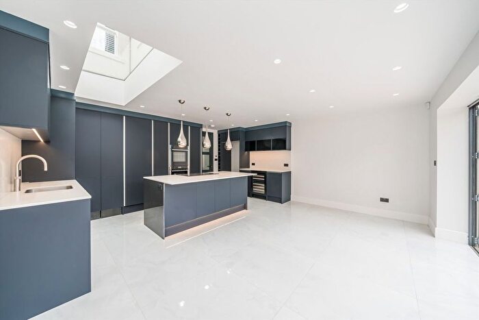 5 Bedroom Semi-Detached House To Rent In Tower Road, Strawberry Hill, TW1