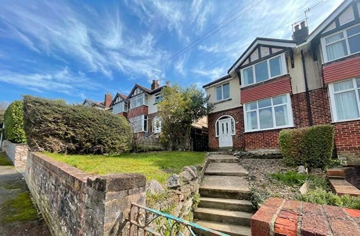 3 Bedroom Semi Detached House For Sale In Tan Yr Allt Avenue, Mochdre, LL28