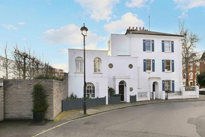 3 Bedroom Semi Detached House To Rent In Hamilton Gardens, St John's Wood, London, NW8