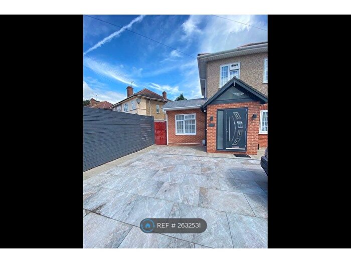 Studio To Rent In Hayes, Hayes, UB4