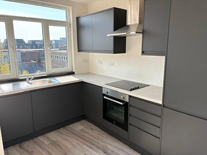 1 Bedroom Flat To Rent In Stonebridge Walk, Chelmsford, Essex, CM1