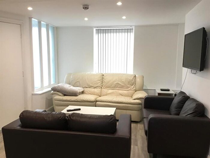 4 Bedroom House To Rent In Broad Street, Canterbury - Ref, CT1