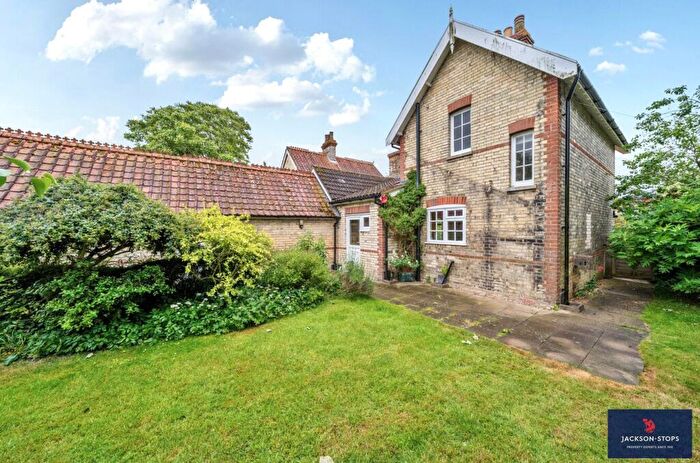 2 Bedroom Semi-Detached House For Sale In High Street, Stetchworth, Newmarket, Suffolk, CB8