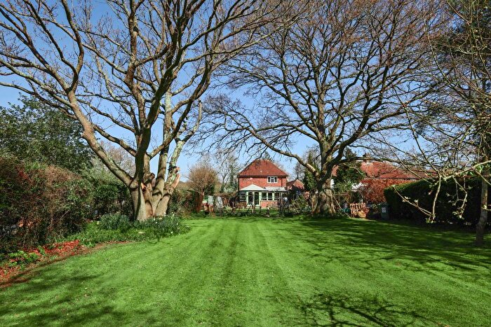 3 Bedroom Detached House For Sale In Two Mile Ash Road, Barns Green, RH13