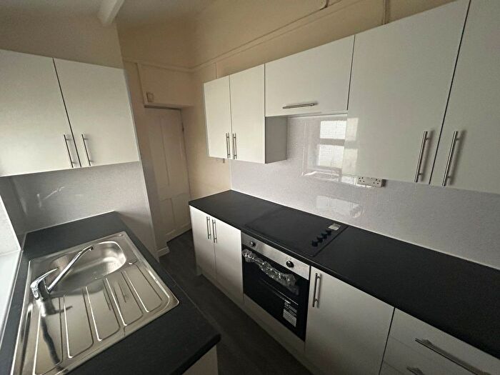 2 Bedroom Flat To Rent In St Helens Road, Swansea, SA1
