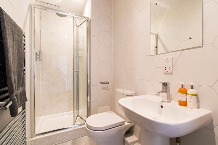 5 Bedroom Terraced House To Rent In Thornycroft Road, Liverpool, L15