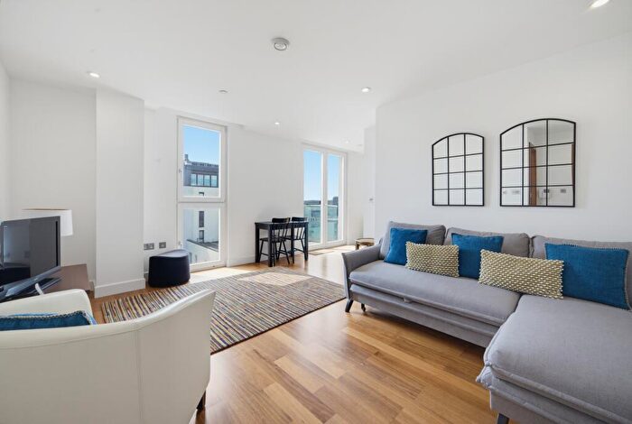 1 Bedroom Apartment For Sale In Hayes Apartments, The Hayes, Cathays, Cardiff, CF10