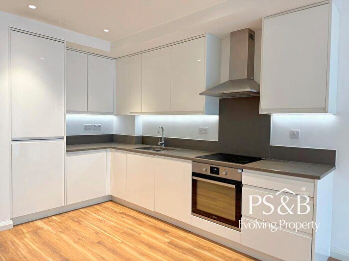 1 Bedroom Flat To Rent In Central Park, Preston Road, Brighton, BN1