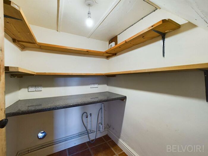 4 Bedroom Semi-Detached House To Rent In Threxton House, Threxton, IP25