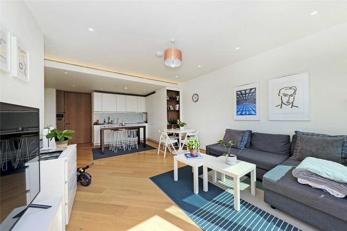 1 Bedroom Flat To Rent In Wood Crescent, Television Centre, White City, London, W12