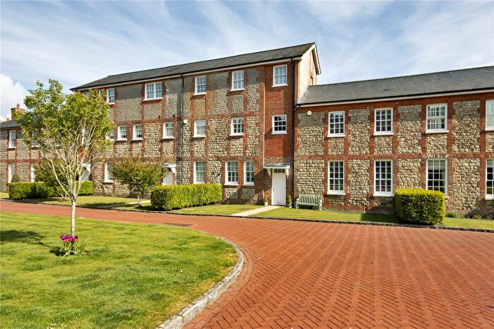 4 Bedroom Terraced House For Sale In Birchfield, Sundridge, Sevenoaks, Kent, TN14