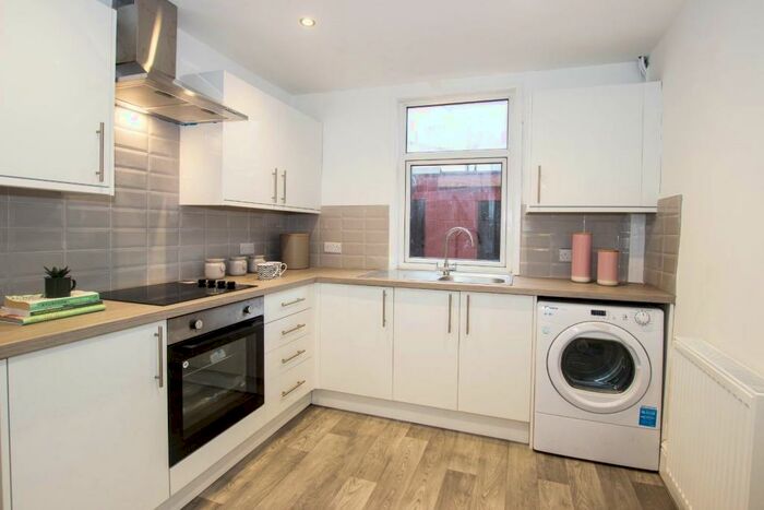 3 Bedroom End Of Terrace House To Rent In Cavendish Street, Darwen, BB3